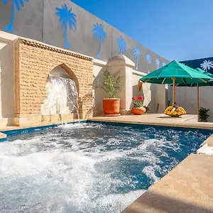 Le Soleil Rouge Riad
